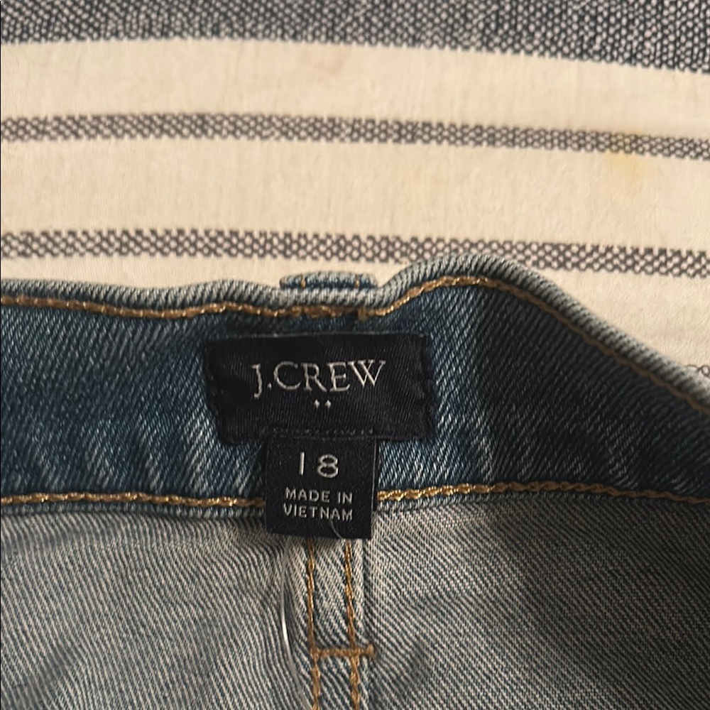 Denim Mini Skirt - Picture 3 of 5